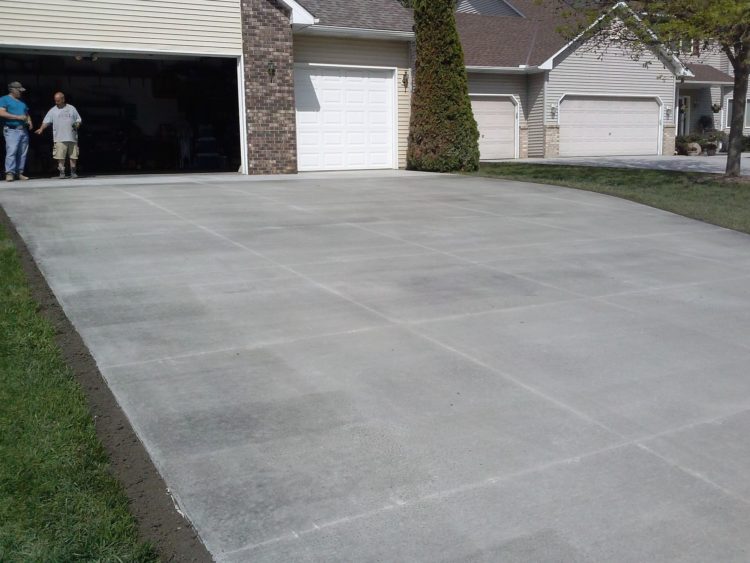Finished concrete driveway with clean control joints